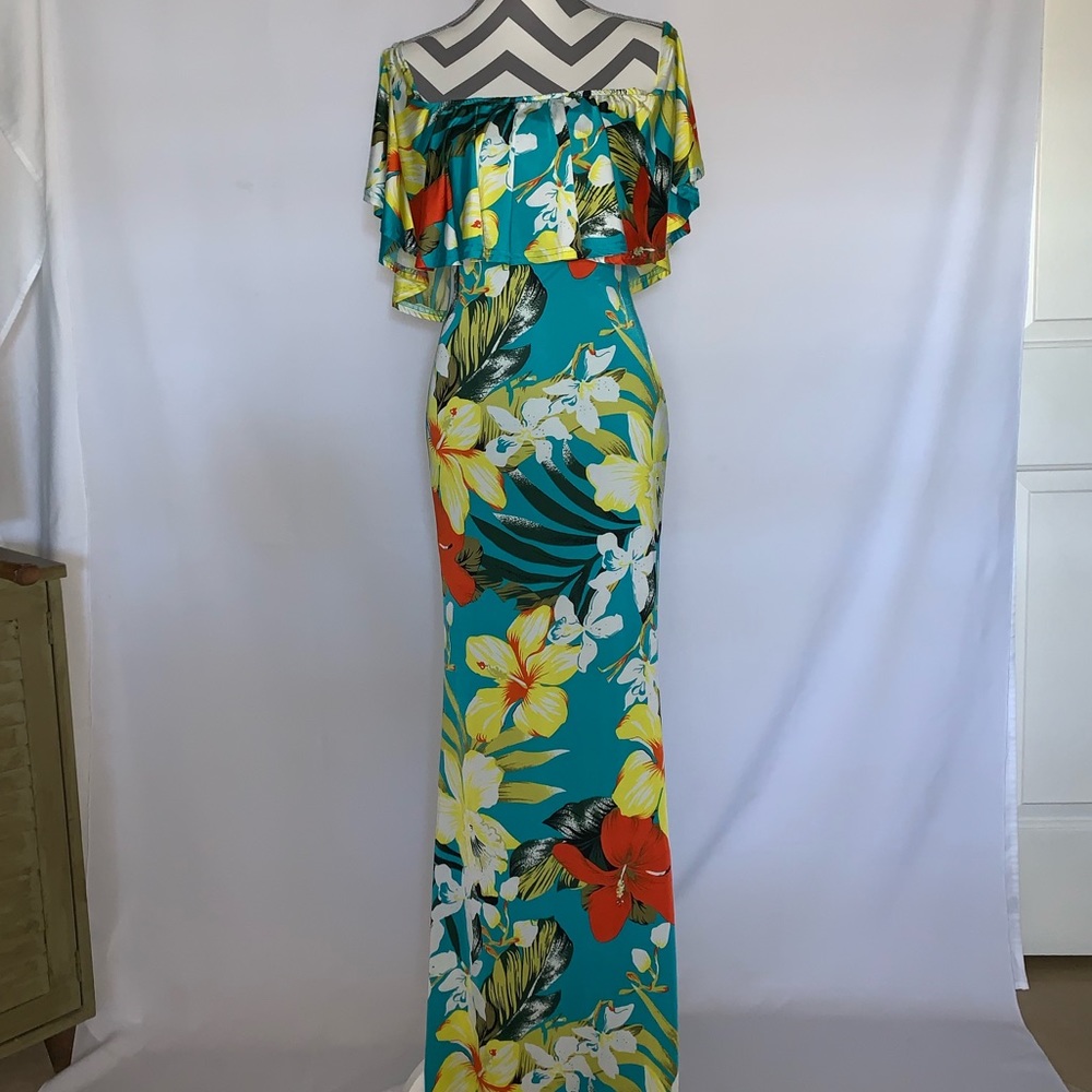 ⭐️Banjul Maxi Floral Dress